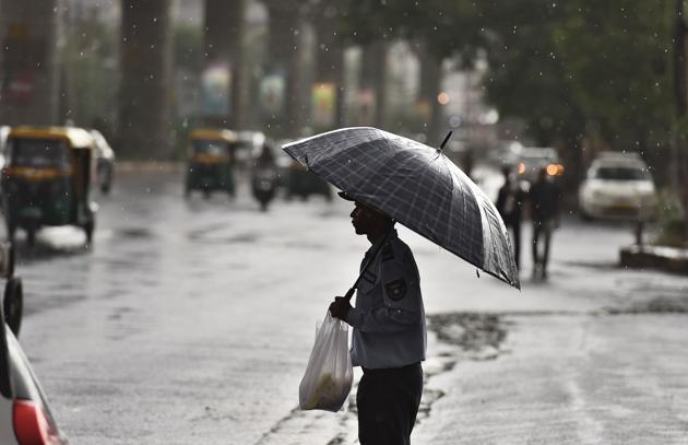 The reason for these rain and thundershowers could be attributed to a fresh Western Disturbance . (Sanjeev Verma/HT PHOTO) The reason for these rain and thundershowers could be attributed to a fresh Western Disturbance . (Sanjeev Verma/HT PHOTO)