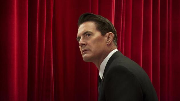 The compelling mystery of the original eight-episode Twin Peaks -- who killed the beautiful cheerleader Laura Palmer -- captured the imagination of a generation in 1990 and it was held up as frontrunner for a new kind of cinema-quality TV. The compelling mystery of the original eight-episode Twin Peaks -- who killed the beautiful cheerleader Laura Palmer -- captured the imagination of a generation in 1990 and it was held up as frontrunner for a new kind of cinema-quality TV.