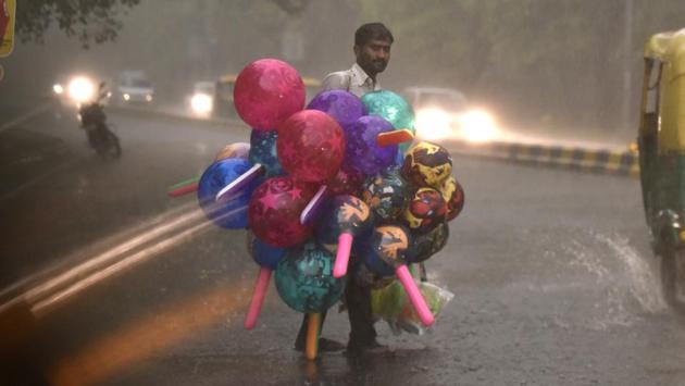 The monsoon reached Andaman and Nicobar Islands on May 16 and it may enter Kerala in the end of this month. (Vipin Kumar/HT PHOTO)