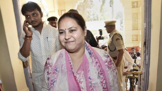 File photo of RJD Chief Lalu Prasad's daughter Misha Bharti. A chartered account linked to a firm owned by Misha was arrested on Monday on money laundering charges.(PTI)