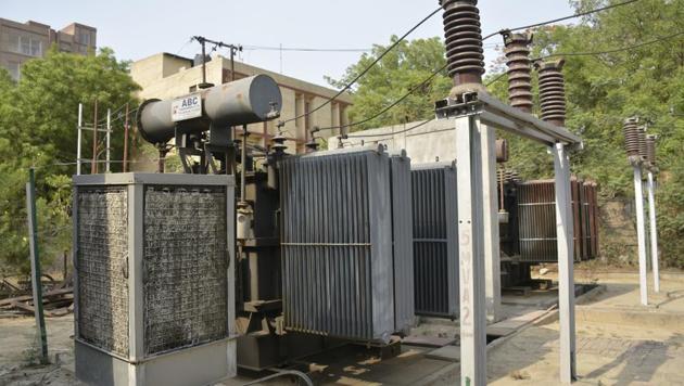 Twelve substations in trans-Hindon areas have been provided with desert coolers, power discom officials said. (Sakib Ali/HT Photo) Twelve substations in trans-Hindon areas have been provided with desert coolers, power discom officials said. (Sakib Ali/HT Photo)