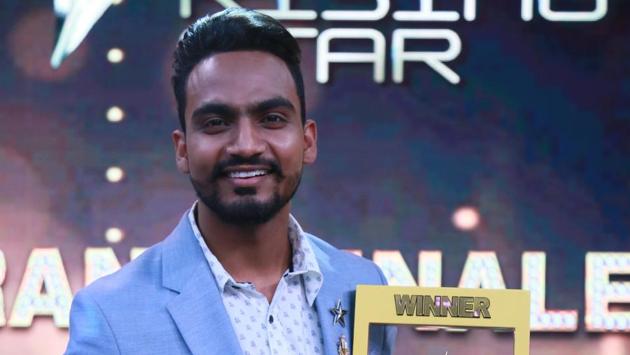Bannet Dosanjh from a village near Jalandhar became the latest singing sensation of India when he won the Rising Star reality show this year. (HT Photo) 