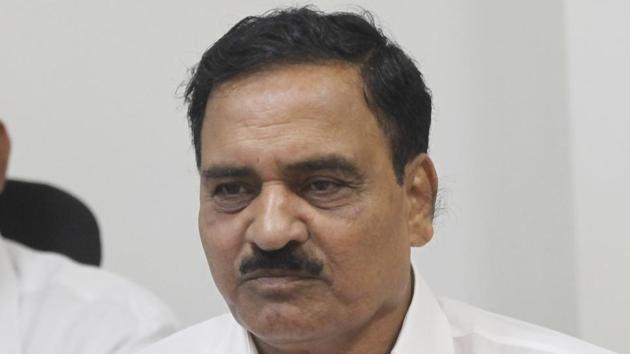Minister Diwakar Raote called the march a protest against the atrocities committed on the Marathi-speaking population by the Karnataka government.(HT File Photo)