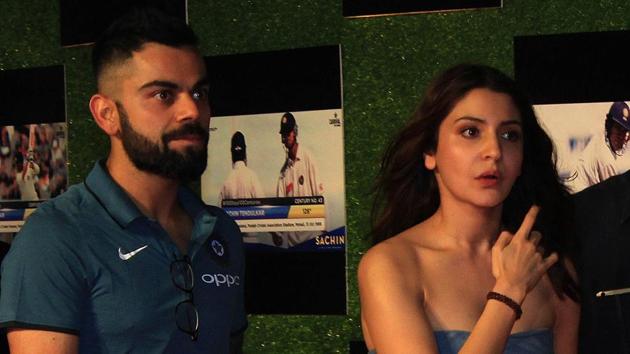Indian cricket team skipper Virat Kohli arrives at the premiere with girlfriend Anushka Sharma. (Prodip guha)