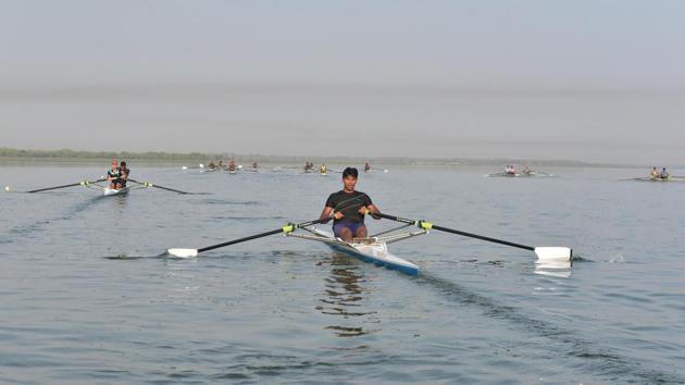 Just a handful of states impart training for rowing in India. Most players belong to the defence services with rowing being quite popular in the Indian Army. (Mujeeb Faruqui/HT Photo)