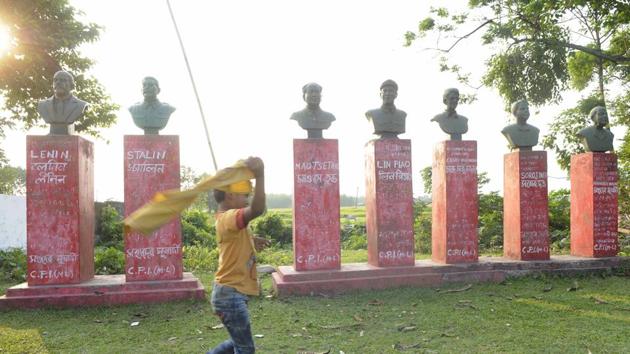 In India, the Naxal movement is confined to small pockets in central and south India. In Nepal, however, they achieved mainstream political success. (Samir Jana/HT PHOTO) In India, the Naxal movement is confined to small pockets in central and south India. In Nepal, however, they achieved mainstream political success. (Samir Jana/HT PHOTO)