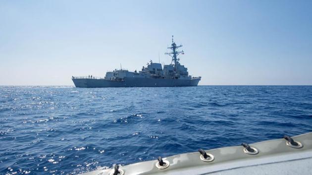 Arleigh Burke-class guided-missile destroyer USS Dewey transits the South China Sea on May 6. (REUTERS) Arleigh Burke-class guided-missile destroyer USS Dewey transits the South China Sea on May 6. (REUTERS)