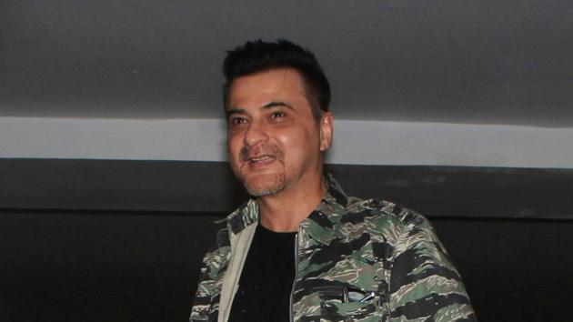 Actor-turned=-filmmaker Sanjay Kapoor at KJo’s birthday bash. (HT/ Prodip gUHA) Actor-turned=-filmmaker Sanjay Kapoor at KJo’s birthday bash. (HT/ Prodip gUHA)