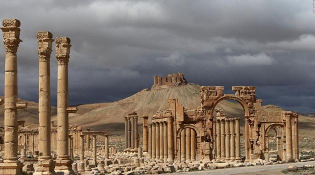 The Syrian army is in full control of the highway from Damascus to ancient Palmyra for the first time since 2014 after driving out jihadists. (AFP File Photo) The Syrian army is in full control of the highway from Damascus to ancient Palmyra for the first time since 2014 after driving out jihadists. (AFP File Photo)