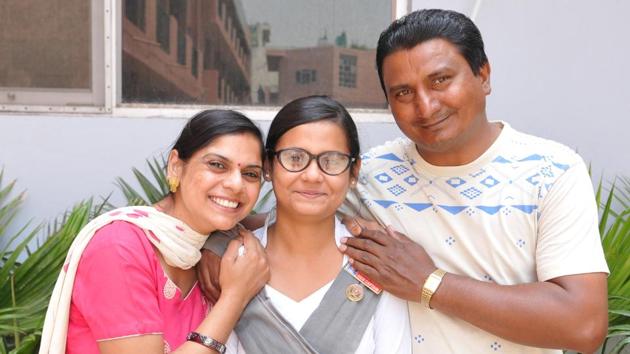 Daughter of a daily wage labourer, Vaishali wants to become an income tax officer. (HT PHOTO)