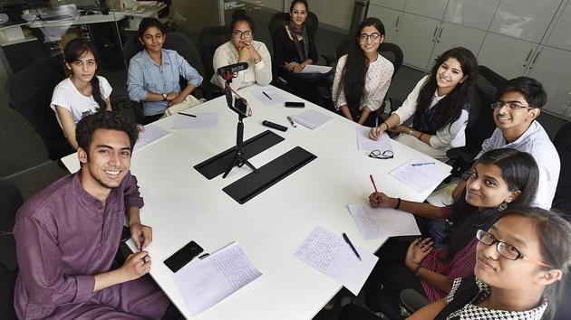 Meet HT’s Campus Journalists (CJ), Batch of 2017,  as they gather for their first debate at  Hindustan Times House in New Delhi. From left, Shivam Jha from Delhi Technological University, earlier Ramjas School; behind him is Sehba Mohit  from Summer Fields School, Vrinda Saxena from Holy Child Auxilium School, Malvika Singh from Convent of Jesus and Mary; Sabika Syed from Summer Fields School; CJ  mentor Deep Samlok, BA English (Hons) first year, Lady Shri Ram College for Women;  Ramsha Khan from Jamia Senior Secondary School; Sagar Dawar from St Columba’s; Remya Nair and Khuisangmi ‘Khuimi’ Konghay from Holy Child Auxilium School (Raj K Raj/HT PHOTO)