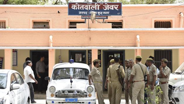 Special task force of UP police is handling the investigations of the case. (Virendra Singh Gosain/HT Photo) Special task force of UP police is handling the investigations of the case. (Virendra Singh Gosain/HT Photo)
