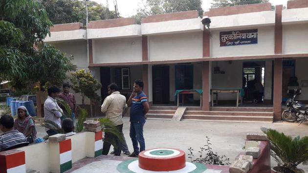 Officials of East Champaran’s Turkaulia police station have been accused of unduly targeting a dalit family.(HT file photo)