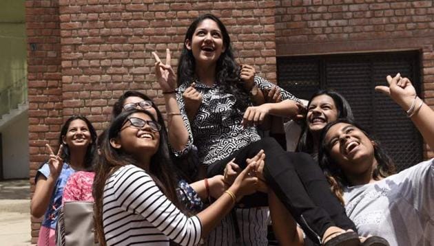 The pass percentage for the 12th board exams in Delhi this year, 86.45%, is higher than the national pass percentage of 82%.(Saumya Khandelwal / HT Photo)