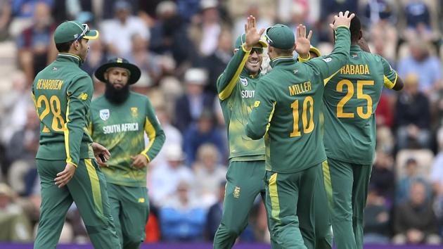 South Africa cricket team's AB de Villiers (centre) celebrates with teammate Kagiso Rabada after taking the wicket of England's Jason Roy during the 2nd ODI vs England cricket team at the Ageas Bowl, Southampton, on Saturday. England beat SA to seal the three-match series with the third ODI to be played on Monday. England begin their ICC Champions Trophy campaign against Bangladesh cricket team on June 1 and SA play Sri Lanka cricket team in their CT opener on March 3. (AP) South Africa cricket team's AB de Villiers (centre) celebrates with teammate Kagiso Rabada after taking the wicket of England's Jason Roy during the 2nd ODI vs England cricket team at the Ageas Bowl, Southampton, on Saturday. England beat SA to seal the three-match series with the third ODI to be played on Monday. England begin their ICC Champions Trophy campaign against Bangladesh cricket team on June 1 and SA play Sri Lanka cricket team in their CT opener on March 3. (AP)