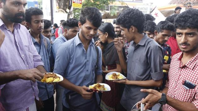 Youth Congress workers slaughtered a cow at a Kannur market. (HT Photo) Youth Congress workers slaughtered a cow at a Kannur market. (HT Photo)