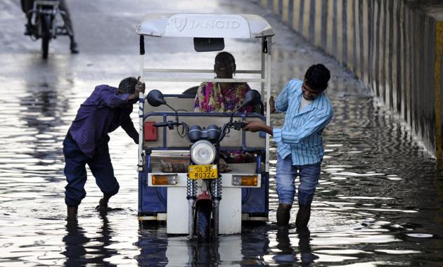 Experts said that such systems that trigger rain and thundershowers at regular intervals during this time of the year help to keep the rising mercury levels under check. (Sunil Gosh / HT photo)