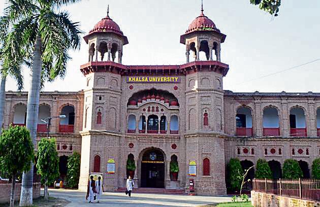 The preservation of the building of Khalsa College was cited as one of the main grounds on which the government approved the proposal to scrap the Khalsa University Act.(HT File Photo)