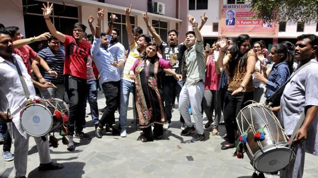 In Delhi region, boys have scored a little over 5% than girls in the CBSE examination. Though according to all-India figures, girls have performed better than boys. (PTI) In Delhi region, boys have scored a little over 5% than girls in the CBSE examination. Though according to all-India figures, girls have performed better than boys. (PTI)