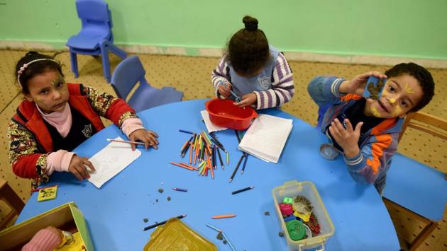 The United Nations Children’s Fund, UNICEF, estimates there are tens of thousands of street children in the country, its Egypt representative Bruno Maes says. (Mohamed el-Shahed/AFP) The United Nations Children’s Fund, UNICEF, estimates there are tens of thousands of street children in the country, its Egypt representative Bruno Maes says. (Mohamed el-Shahed/AFP)