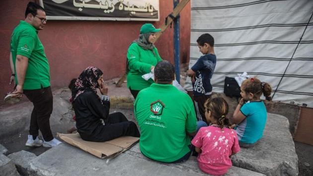 Egyptian members of the ministry's "Children Without Shelter" programme train homeless children in first aid. Hannah Aboulghar, a paediatrician at the Banati Foundation which has worked with street children since 2009, says no figures are credible but the problem is getting worse. (Khaled Desouki/AFP) Egyptian members of the ministry's "Children Without Shelter" programme train homeless children in first aid. Hannah Aboulghar, a paediatrician at the Banati Foundation which has worked with street children since 2009, says no figures are credible but the problem is getting worse. (Khaled Desouki/AFP)