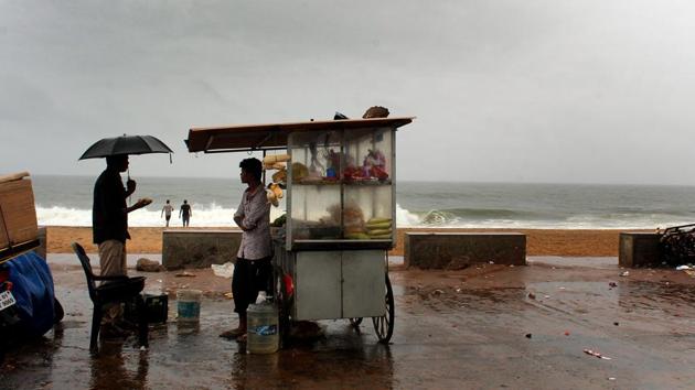 A part of the reason for the system’s early arrival, according to the IMD, is the cyclone over Bay of Bengal. The June-September south-west monsoon accounts for 70% of the country’s rainfall, feeding 60% of the country’s farmlands that are the backbone for the economy. (Vivek Nair/HT Photo) A part of the reason for the system’s early arrival, according to the IMD, is the cyclone over Bay of Bengal. The June-September south-west monsoon accounts for 70% of the country’s rainfall, feeding 60% of the country’s farmlands that are the backbone for the economy. (Vivek Nair/HT Photo)