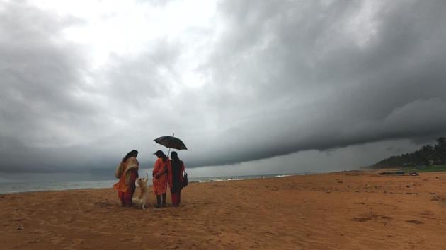 People enjoying at Veli Tourist Village,Thiruvananthapuram. Monsoon entered the Indian mainland a couple of days ahead of schedule, aided partly by a cyclone in the Bay of Bengal, according to the Indian meteorological department. Much of the country has been reeling under hot weather that saw temperatures in March hitting levels usually seen in May. (Vivek Nair/HT Photo) People enjoying at Veli Tourist Village,Thiruvananthapuram. Monsoon entered the Indian mainland a couple of days ahead of schedule, aided partly by a cyclone in the Bay of Bengal, according to the Indian meteorological department. Much of the country has been reeling under hot weather that saw temperatures in March hitting levels usually seen in May. (Vivek Nair/HT Photo)