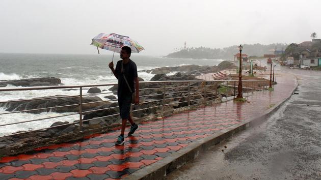 The monsoon rains are a lifeline for India’s economy, especially in central and northern states where dozens die every year due to heat-strokes. (Vivek Nair/HT Photo) The monsoon rains are a lifeline for India’s economy, especially in central and northern states where dozens die every year due to heat-strokes. (Vivek Nair/HT Photo)