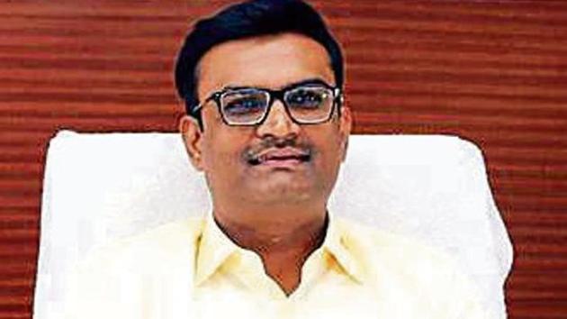 Sudhakar Shinde after taking charge as Panvel’s first municipal commissioner on Thursday. (Bachchan Kumar) Sudhakar Shinde after taking charge as Panvel’s first municipal commissioner on Thursday. (Bachchan Kumar)