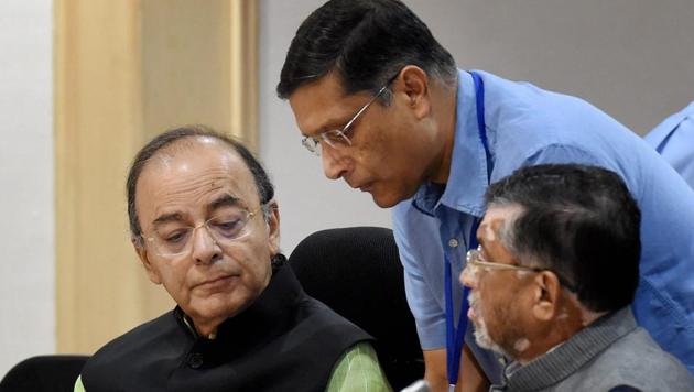 Union finance minister Arun Jaitley with MoS Santosh Gangwar at the 15th Goods and Services Tax (GST) meeting in New Delhi.(PTI) Union finance minister Arun Jaitley with MoS Santosh Gangwar at the 15th Goods and Services Tax (GST) meeting in New Delhi.(PTI)