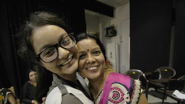 Lucknow’s Gauri Todaria beat obsessive-compulsive disorder (OCD) to score a CGPA of 10 in the Central Board of Secondary Education Class 10 examinations. (Ashok Dutta/HT photo) Lucknow’s Gauri Todaria beat obsessive-compulsive disorder (OCD) to score a CGPA of 10 in the Central Board of Secondary Education Class 10 examinations. (Ashok Dutta/HT photo)