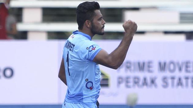 Harmanpreet Singh scored a goal for India but the team conceded two late goals as India lost to Belgium 1-2 in the three-nation hockey tournament in Dusseldorf. (HT Photo) Harmanpreet Singh scored a goal for India but the team conceded two late goals as India lost to Belgium 1-2 in the three-nation hockey tournament in Dusseldorf. (HT Photo)