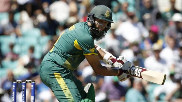 South Africa's Hashim Amla scored a brilliant century in their ICC Champions Trophy 2017 Group B match against Sri Lanka at The Oval in London on Saturday.(AP)