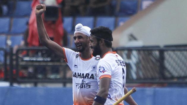 Mandeep Singh (left) scored for Indian hockey team in the 45th minute of their match against Germany Hockey team in Dusseldorf on Saturday. (Hockey India) Mandeep Singh (left) scored for Indian hockey team in the 45th minute of their match against Germany Hockey team in Dusseldorf on Saturday. (Hockey India)