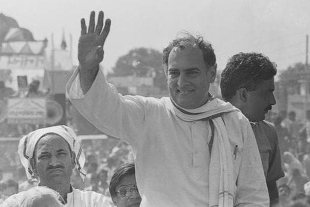 Rajiv Gandhi photographed at the Sadbhavana Yatra on October 14, 1990. (HT Archives) Rajiv Gandhi photographed at the Sadbhavana Yatra on October 14, 1990. (HT Archives)