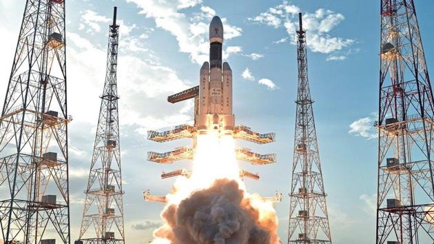 ISRO’s heaviest rocket GSLV Mk-III carrying communication satellite GSAT-19 takes off from Satish Dhawan Space Centre in Sriharikota on June 5.(PTI Photo)