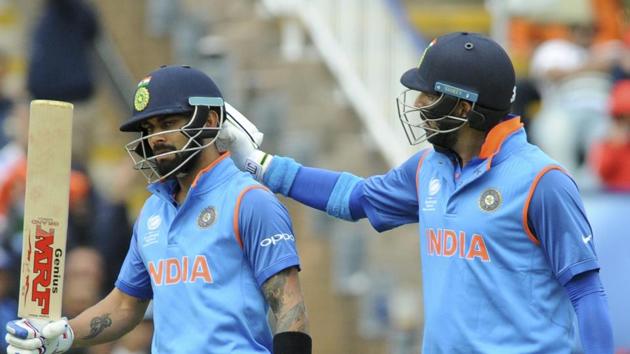 In the final stages of India’s innings, Kohli’s unbeaten 81, aided by Yuvraj Singh’s (R) 32-ball 53, helped India near 300. (AP)