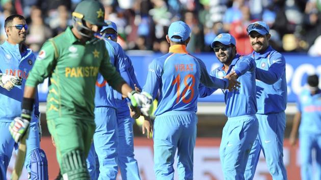 India eased to an easy 124-run win via D/L method in their ICC Champions Trophy 2017 opener against Pakistan at Edgbaston.(AP)