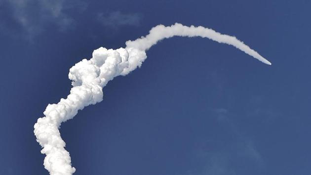 ISRO's heaviest rocket GSLV Mk-III carrying communication satellite GSAT-19 blasts off from Satish Dhawan Space Centre in Sriharikota on June 5. (PTI Photo) ISRO's heaviest rocket GSLV Mk-III carrying communication satellite GSAT-19 blasts off from Satish Dhawan Space Centre in Sriharikota on June 5. (PTI Photo)