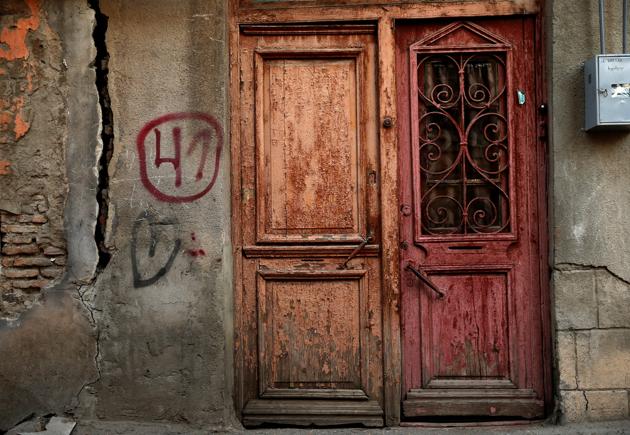 With its 17-centuries-old citadel, Orthodox churches, decorated columns and balconied houses, Old Tbilisi exudes the charm of an ancient Eurasian crossroads. (David Mdzinarishvili / REUTERS) With its 17-centuries-old citadel, Orthodox churches, decorated columns and balconied houses, Old Tbilisi exudes the charm of an ancient Eurasian crossroads. (David Mdzinarishvili / REUTERS)