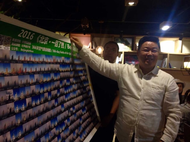 China’s Zou Yi , who is capturing Beijing’s air pollution by taking photos of the city’s skyline everyday for the past 3 years. (HT Photo) China’s Zou Yi , who is capturing Beijing’s air pollution by taking photos of the city’s skyline everyday for the past 3 years. (HT Photo)