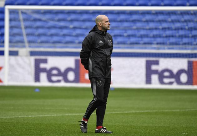 Borussia Dortmund Appoint Peter Bosz As New Manager Hindustan Times