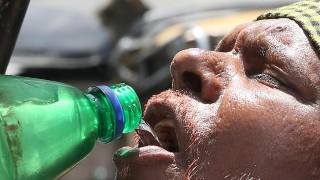 Photos Jaipur S Community Water Kiosks Face Irrelevance Hindustan Times >< gracias , pero a ver kuando lo termino. water kiosks face irrelevance
