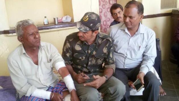 A forest guard undergoes treatment after being attacked by a leopard in Rajasthan. (HT File picture) A forest guard undergoes treatment after being attacked by a leopard in Rajasthan. (HT File picture)