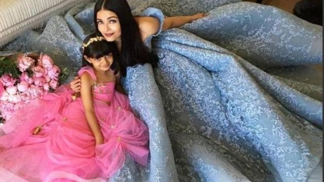 Actor Amitabh Bachchan tweeted this picture of Aishwarya Rai Bachchan and Aaradhya at Cannes Film, and captioned it, “Bahurani aur hamari Rani .. !!!”
