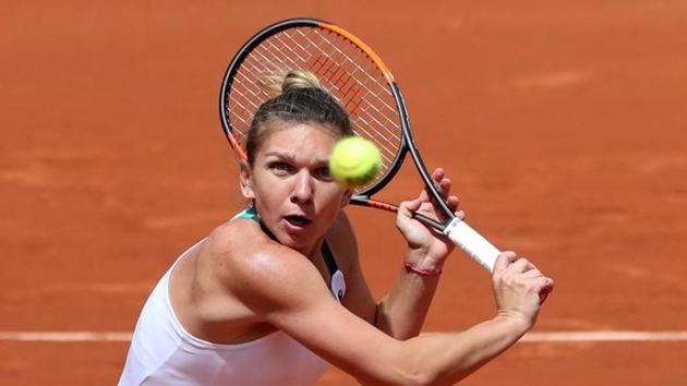 Simona Halep (ROM x3) got the better of Elina Svitolina (UKR x5) 3-6, 7-6 (8/6), 6-0 in women’s singles quarter-finals. (Reuters) Simona Halep (ROM x3) got the better of Elina Svitolina (UKR x5) 3-6, 7-6 (8/6), 6-0 in women’s singles quarter-finals. (Reuters)