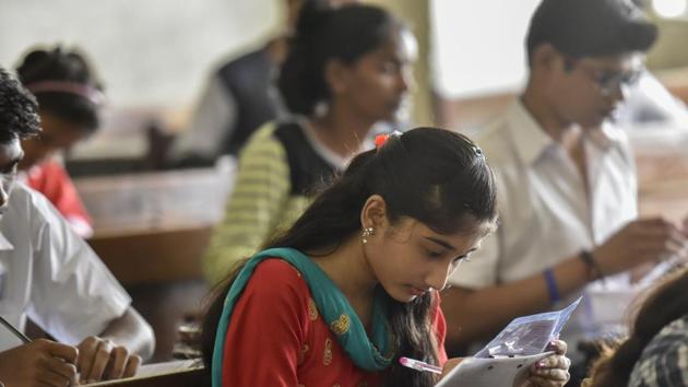 The UP Board’s high school (Class 10) and intermediate (Class 12) examination results will be declared on June 9, 2017, at about 12 noon at the Board headquarters in Allahabad.(Kunal Patil/HT file)