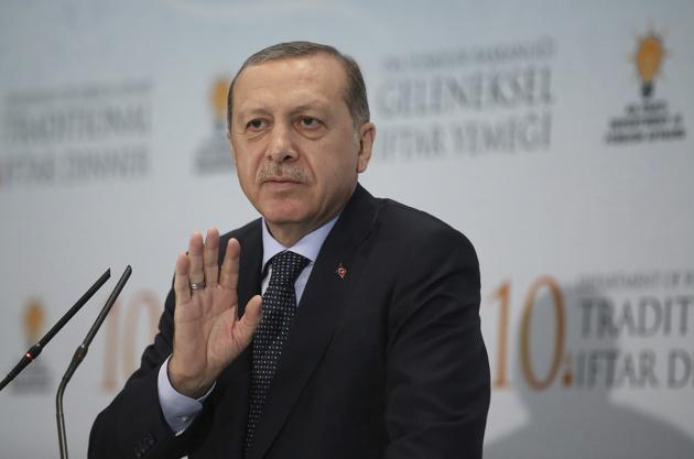 Turkish President Recep Tayyip Erdogan addresses foreign ambassadors at a Ramzan dinner in Ankara on Tuesday.(AP) Turkish President Recep Tayyip Erdogan addresses foreign ambassadors at a Ramzan dinner in Ankara on Tuesday.(AP)