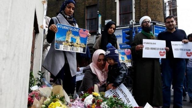 Twenty such crimes directed at Muslims were handled by the Metropolitan Police on Tuesday, compared with a daily average for 2017 of 3.5. (Reuters Photo) Twenty such crimes directed at Muslims were handled by the Metropolitan Police on Tuesday, compared with a daily average for 2017 of 3.5. (Reuters Photo)