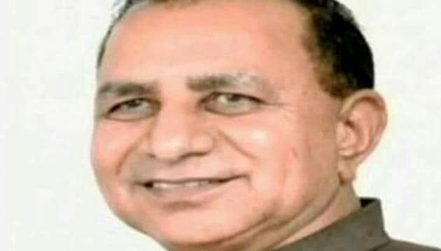 Gujarat agriculture minister Babubhai Bokhiria .(HT photo)